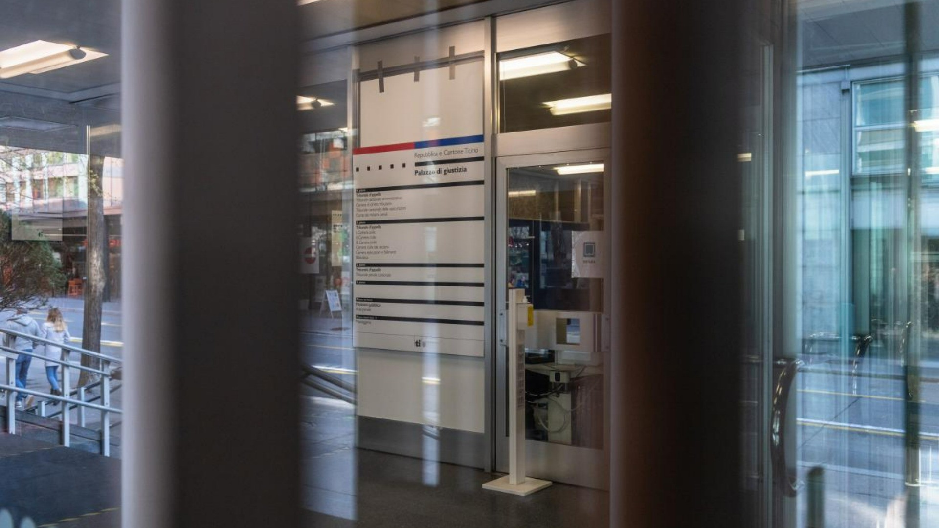 Aprire ai partiti piccoli? «Non a fine legislatura»