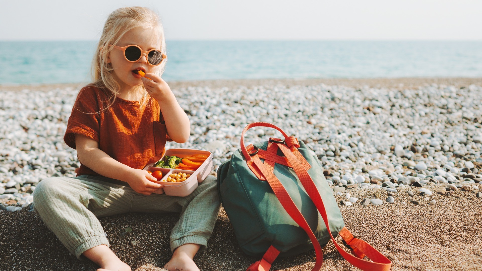 Cibo per bambini: troppo zucchero, troppo sale, troppi grassi