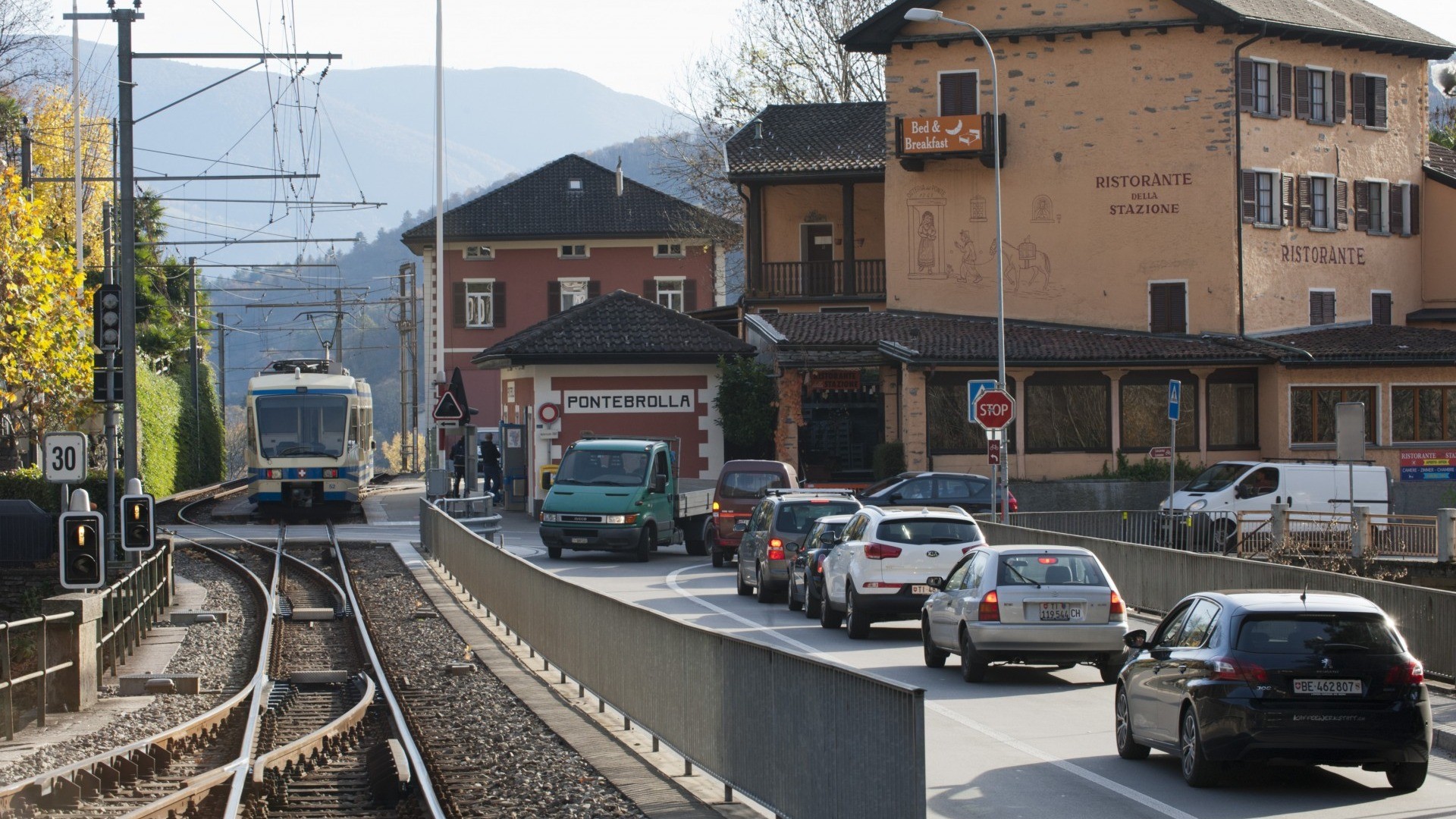 Traffico più scorrevole nel nodo di Ponte Brolla