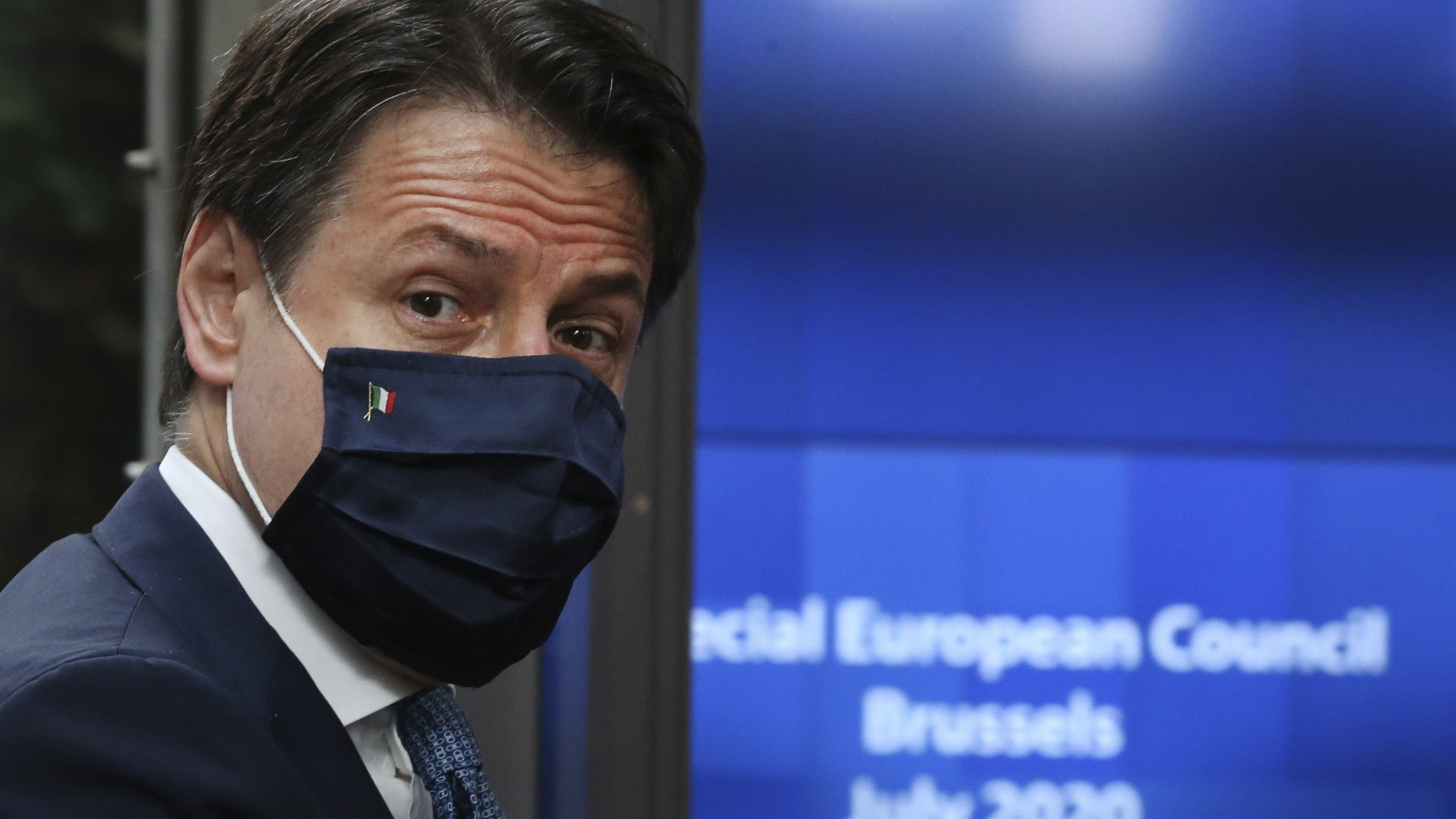 Gestione COVID-19, perché Giuseppe Conte e Roberto Speranza sono indagati?
