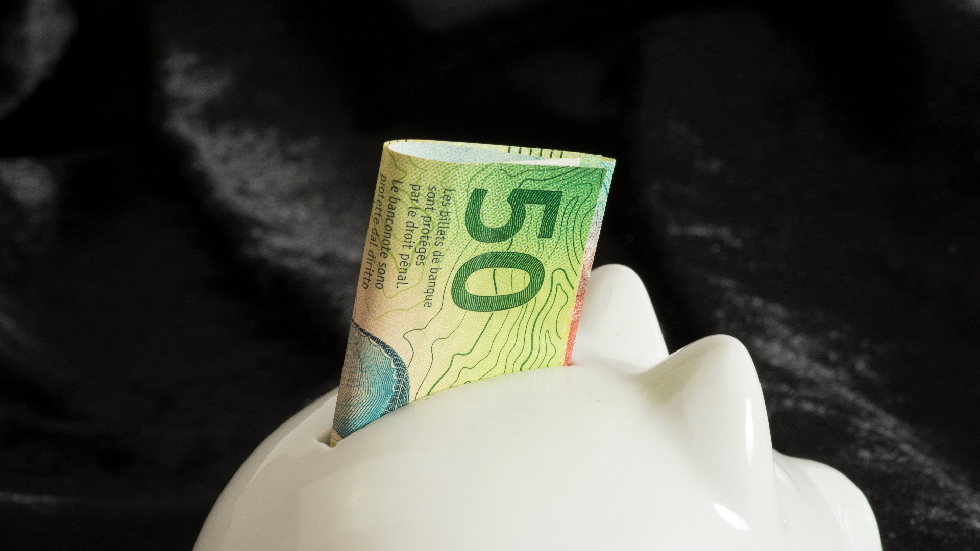 In nove voci di spesa su dieci, il Ticino è più spendaccione