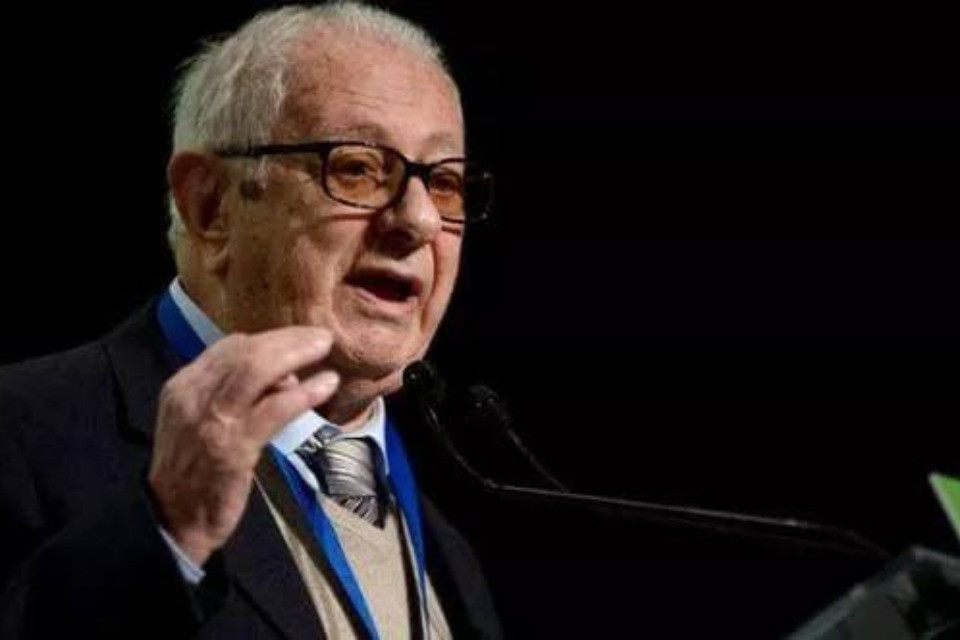 È morto Luigi Berlinguer