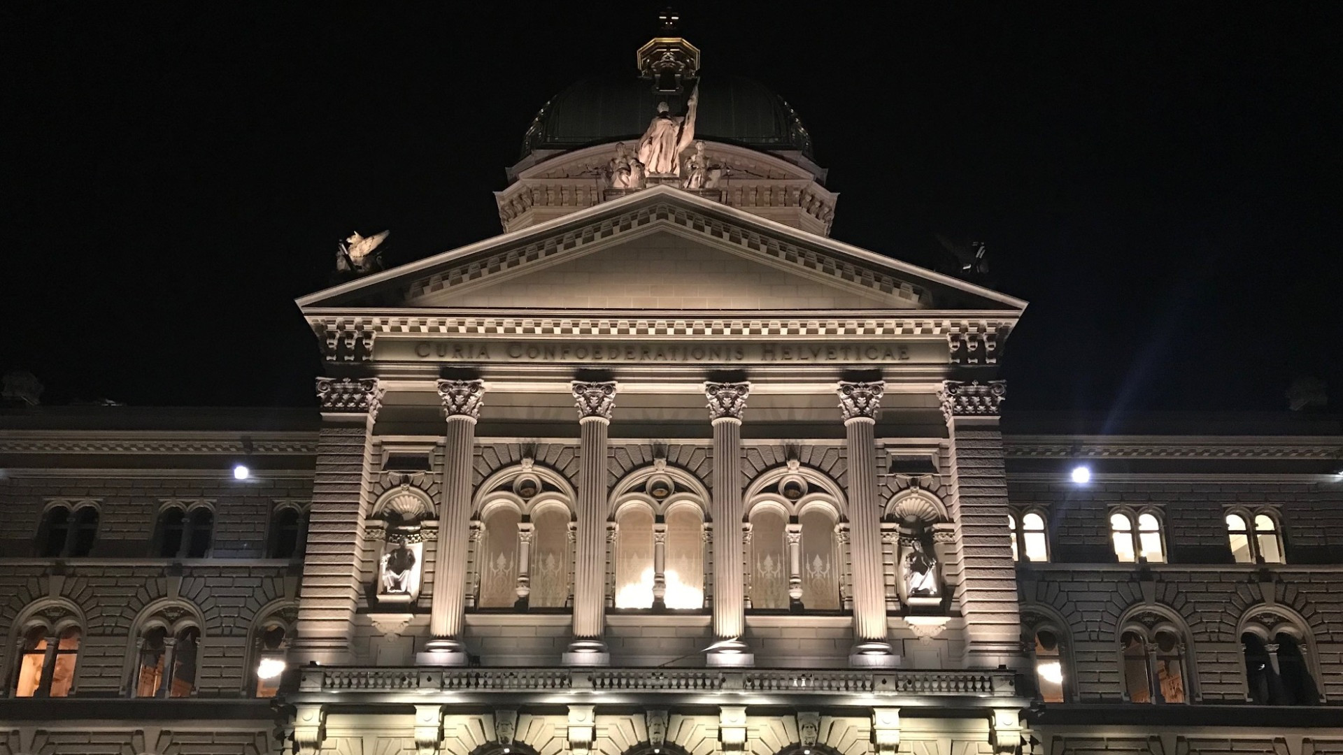 Deficit contenuto per le finanze federali