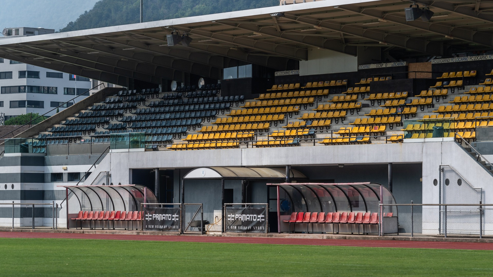 Terremoto ai vertici dell'FC Locarno, chiesto l'intervento della Città
