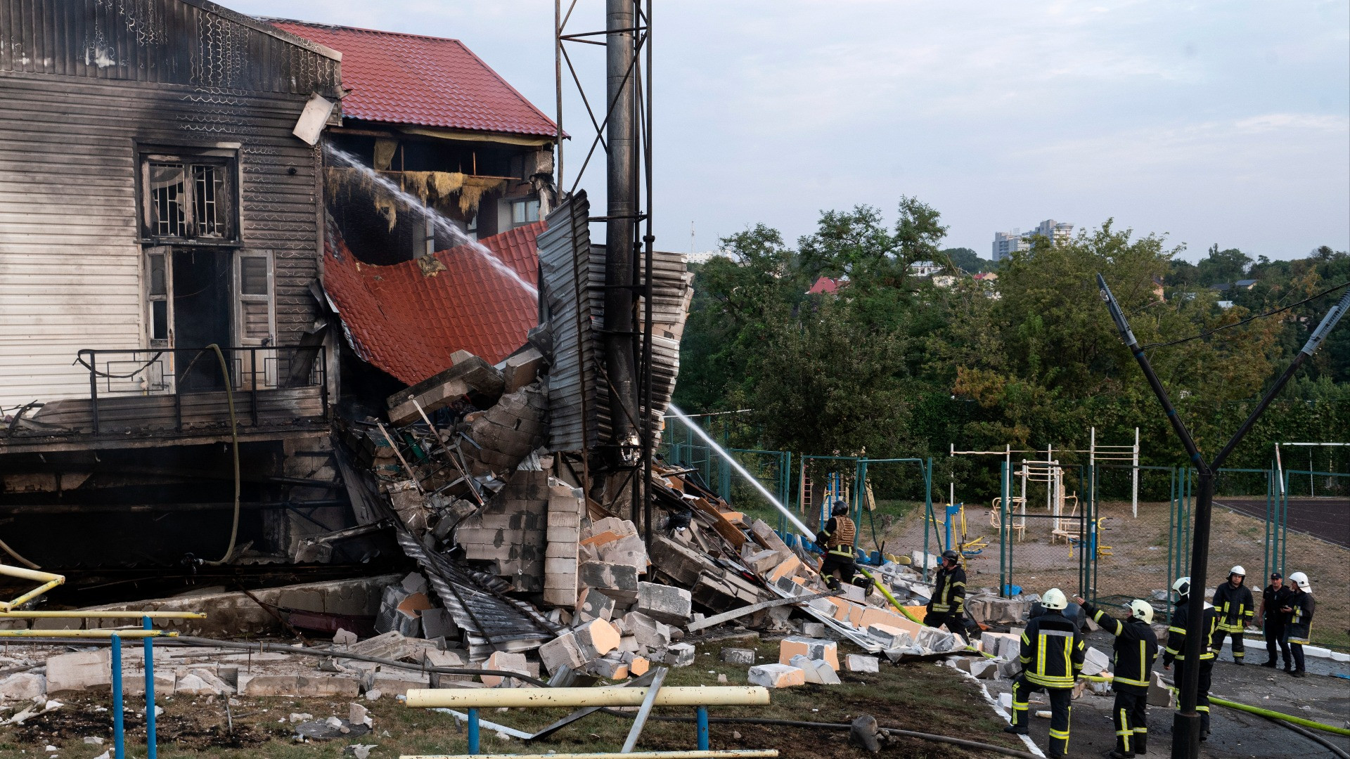 Ancora attacchi in Ucraina, nonostante l'ultimatum