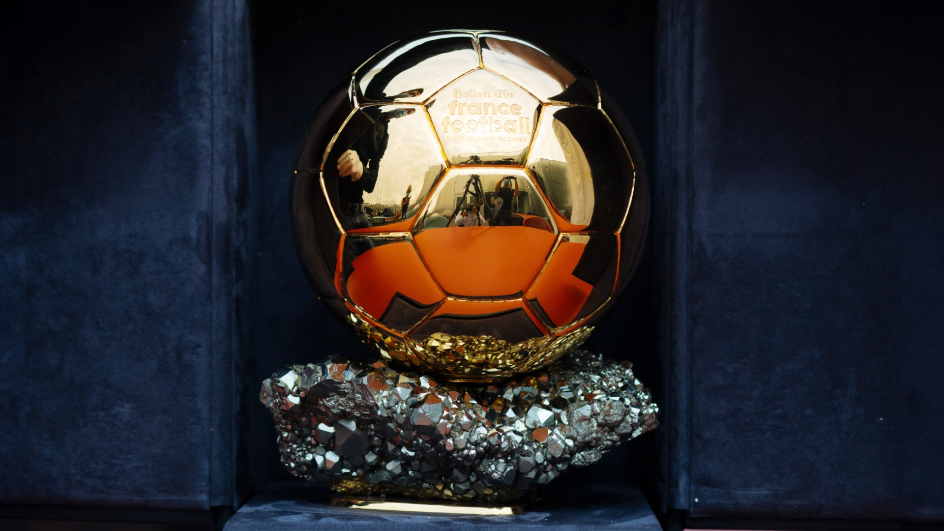 Dembélé verso il pallone d'oro? Fra i nomi, neanche un elvetico