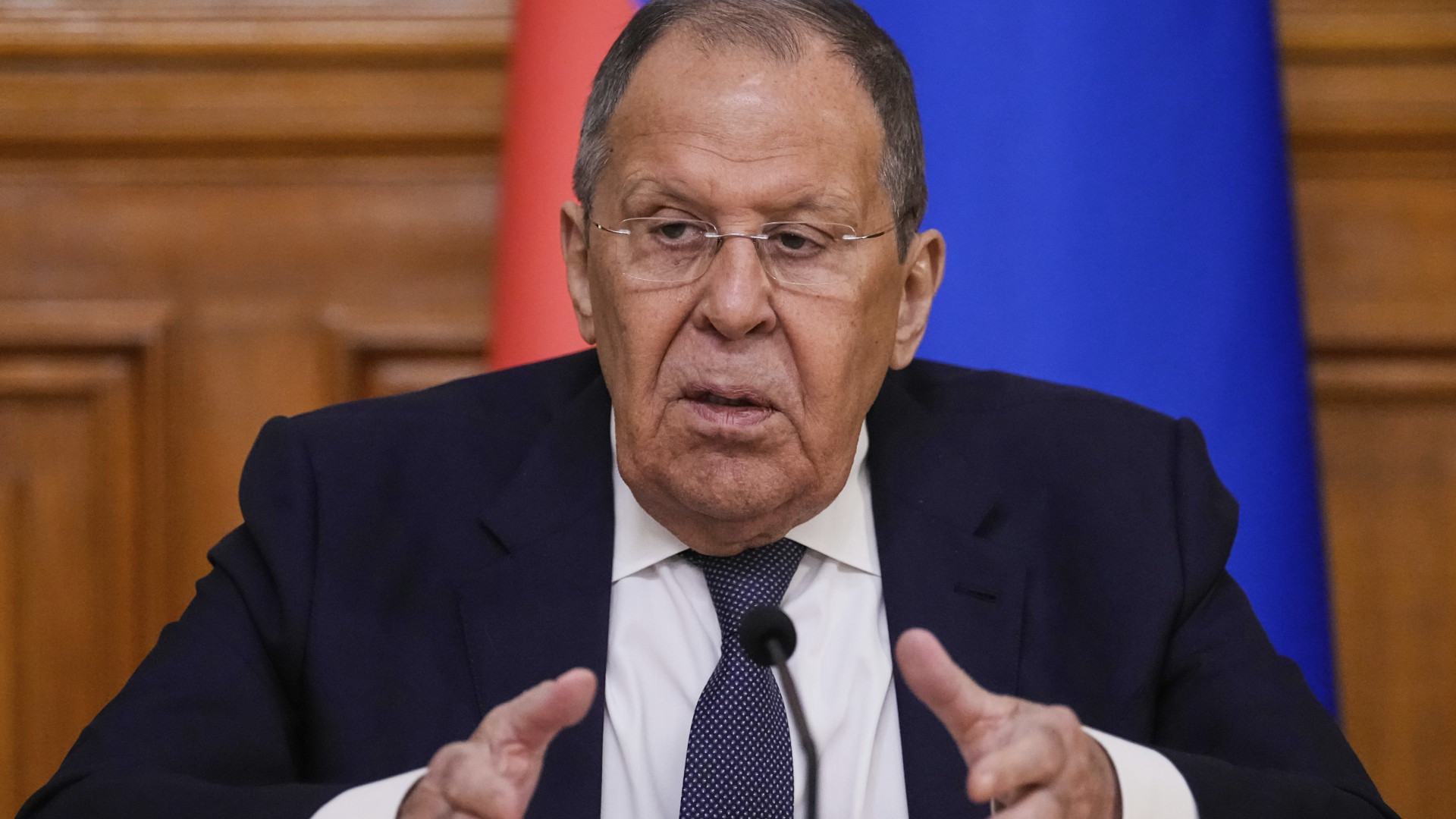 Lavrov: «Il vertice tra Putin e Zelensky non è ancora in programma»