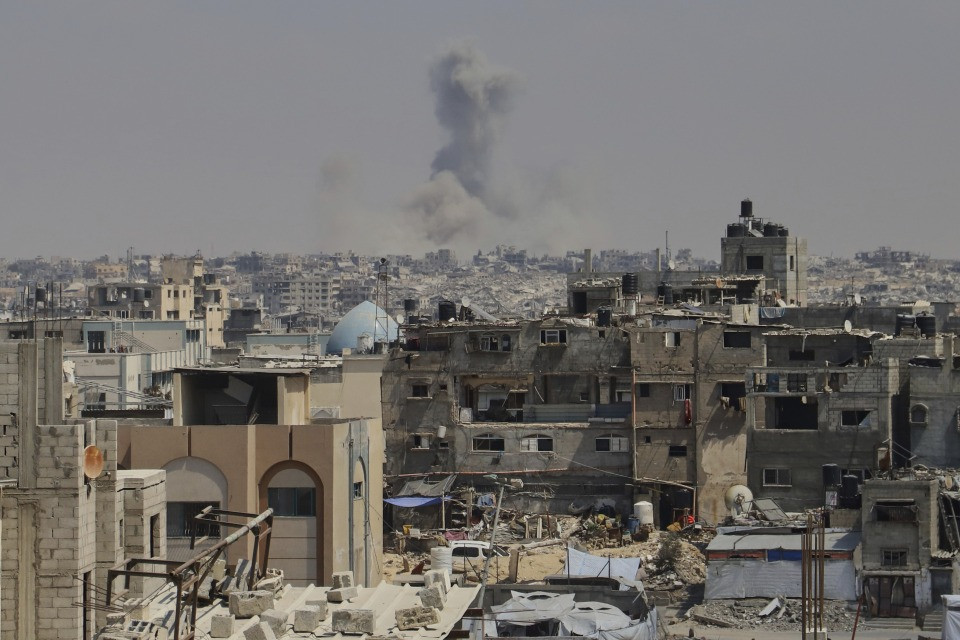 Quattro bambini uccisi in attacco israeliano a Khan Younis