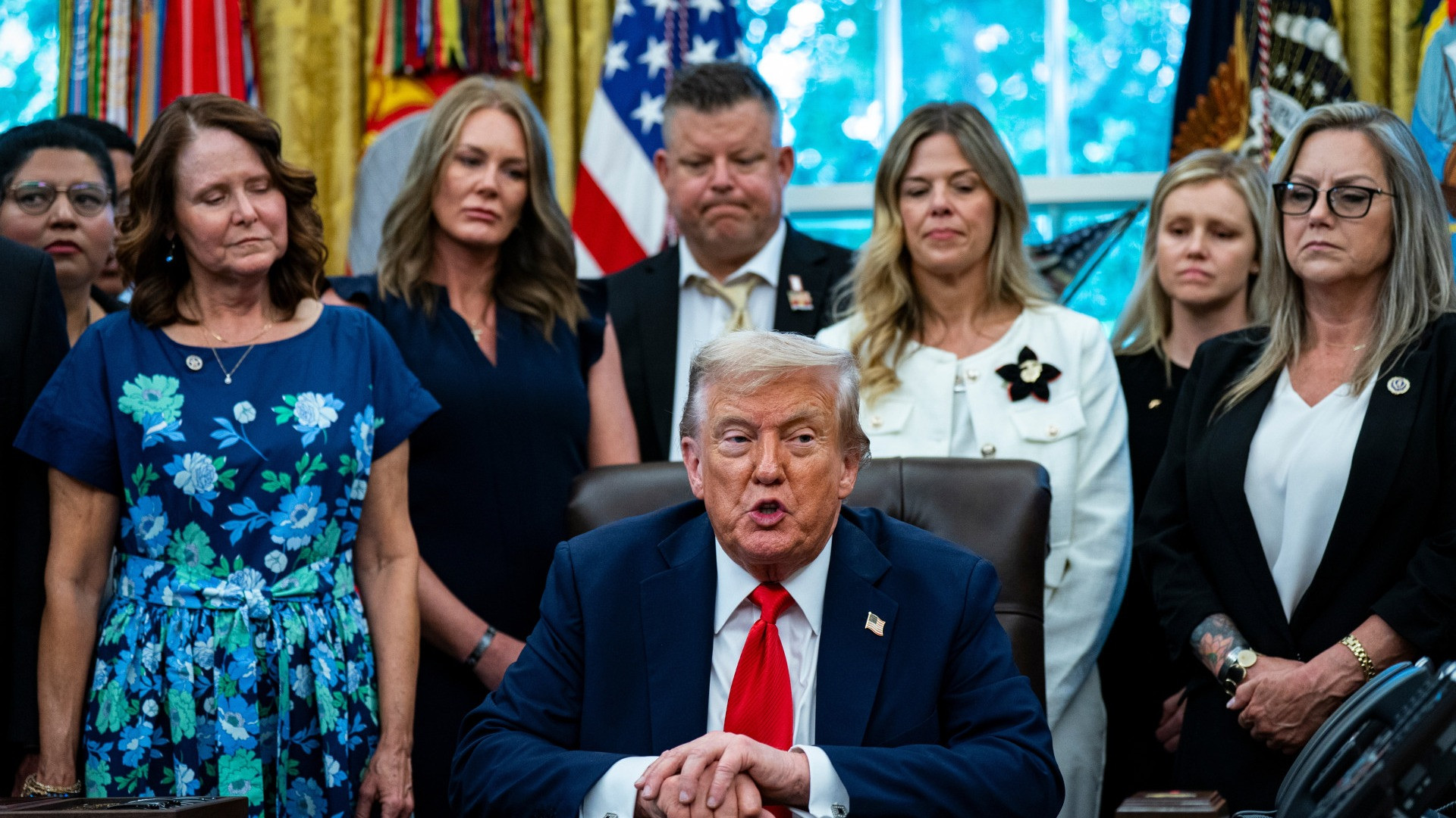 Trump chiude ai fondi diretti per l'Ucraina