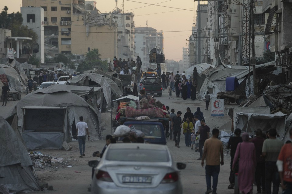 Al via l'evacuazione di Gaza City, ma le operazioni procedono a rilento