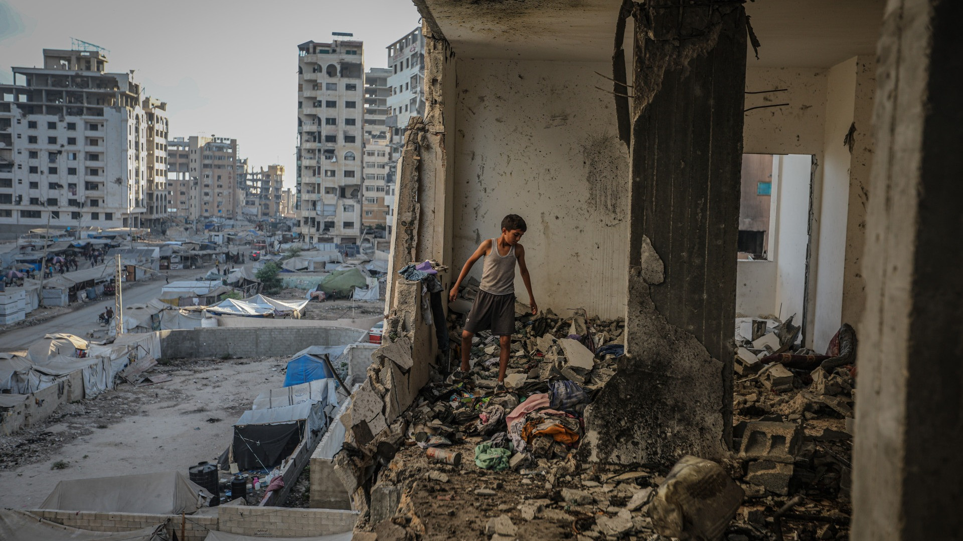 «Un'altra notte di inferno» a Gaza City