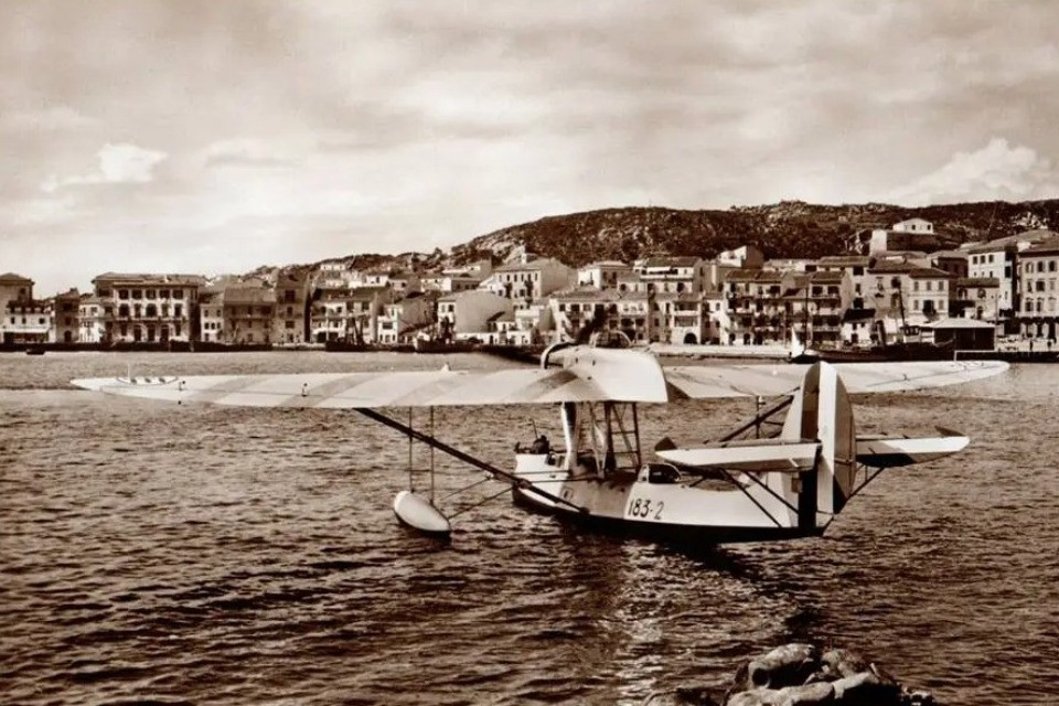 Idrovolanti italiani si schiantano nella zona dello Spluga