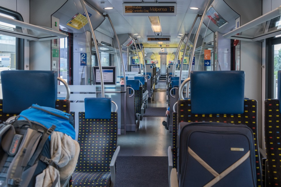 Lavori sui binari, sospesi i treni notturni per Malpensa