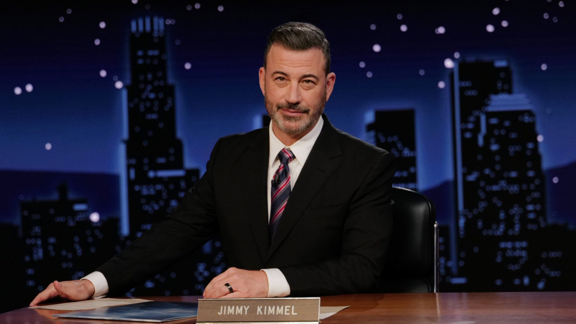 Kimmel attacca Trump: «È un bullo dei film degli anni '80»