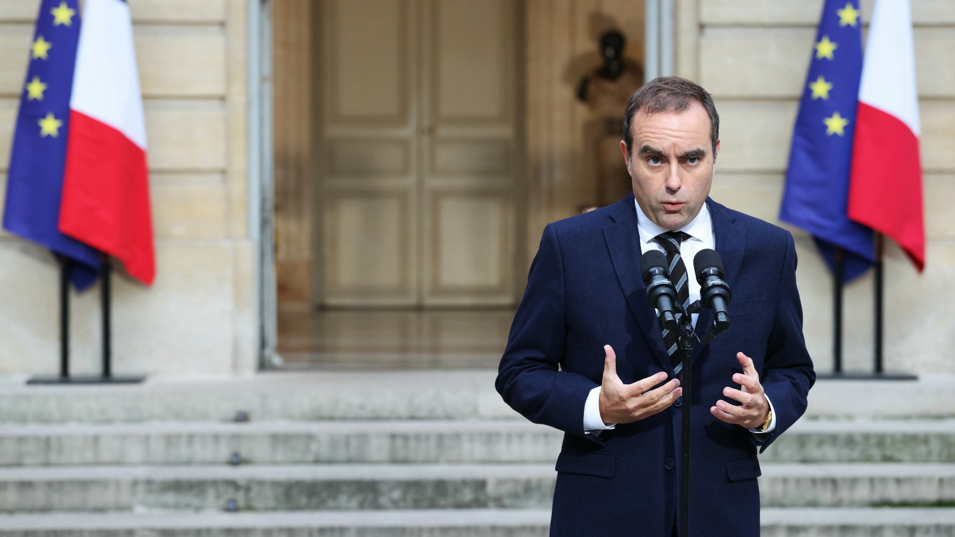Il nuovo Governo ha vita breve: Lecornu si è (già) dimesso