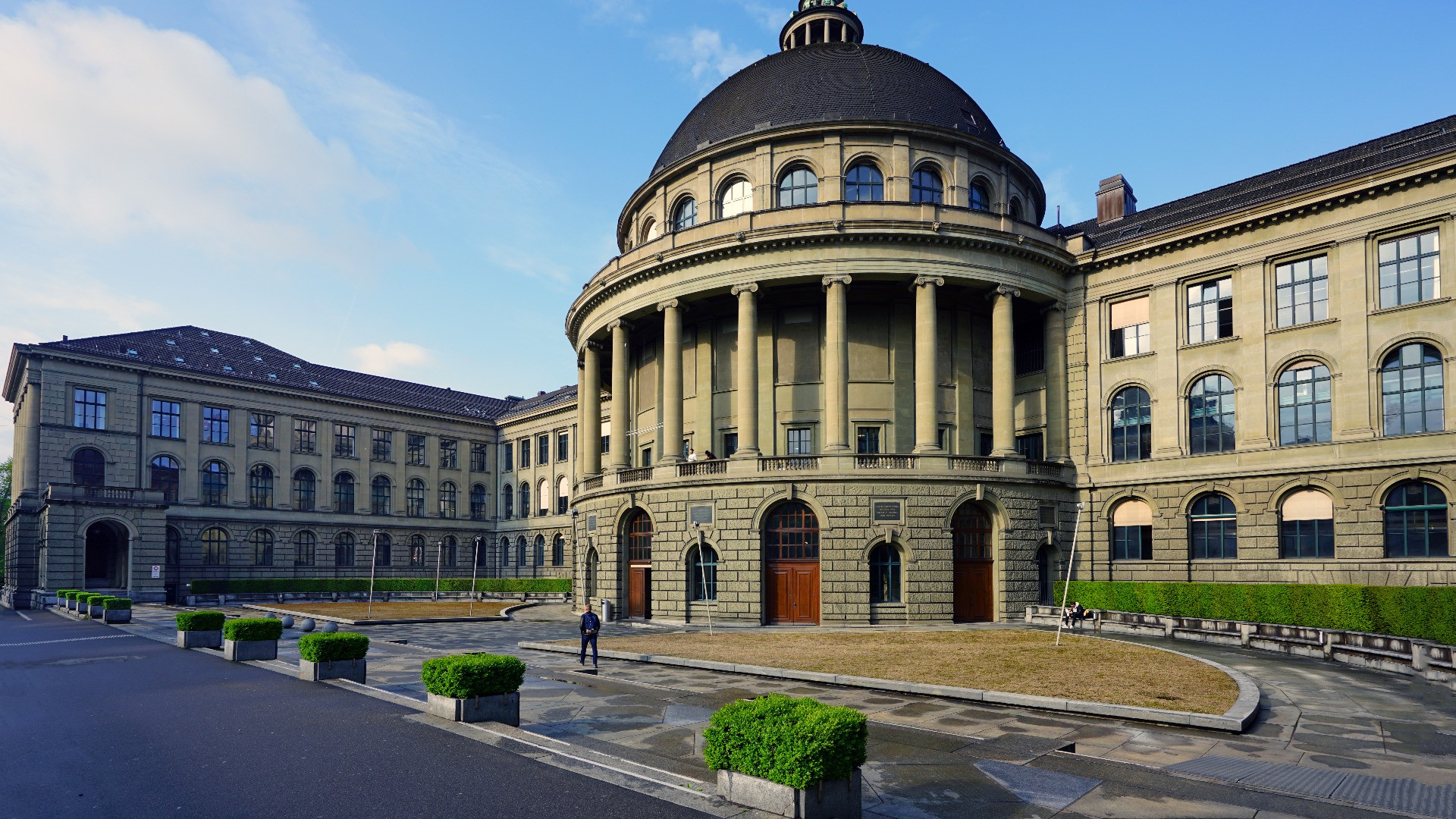 Il Politecnico di Zurigo rimane la migliore Alta scuola dell'Europa continentale