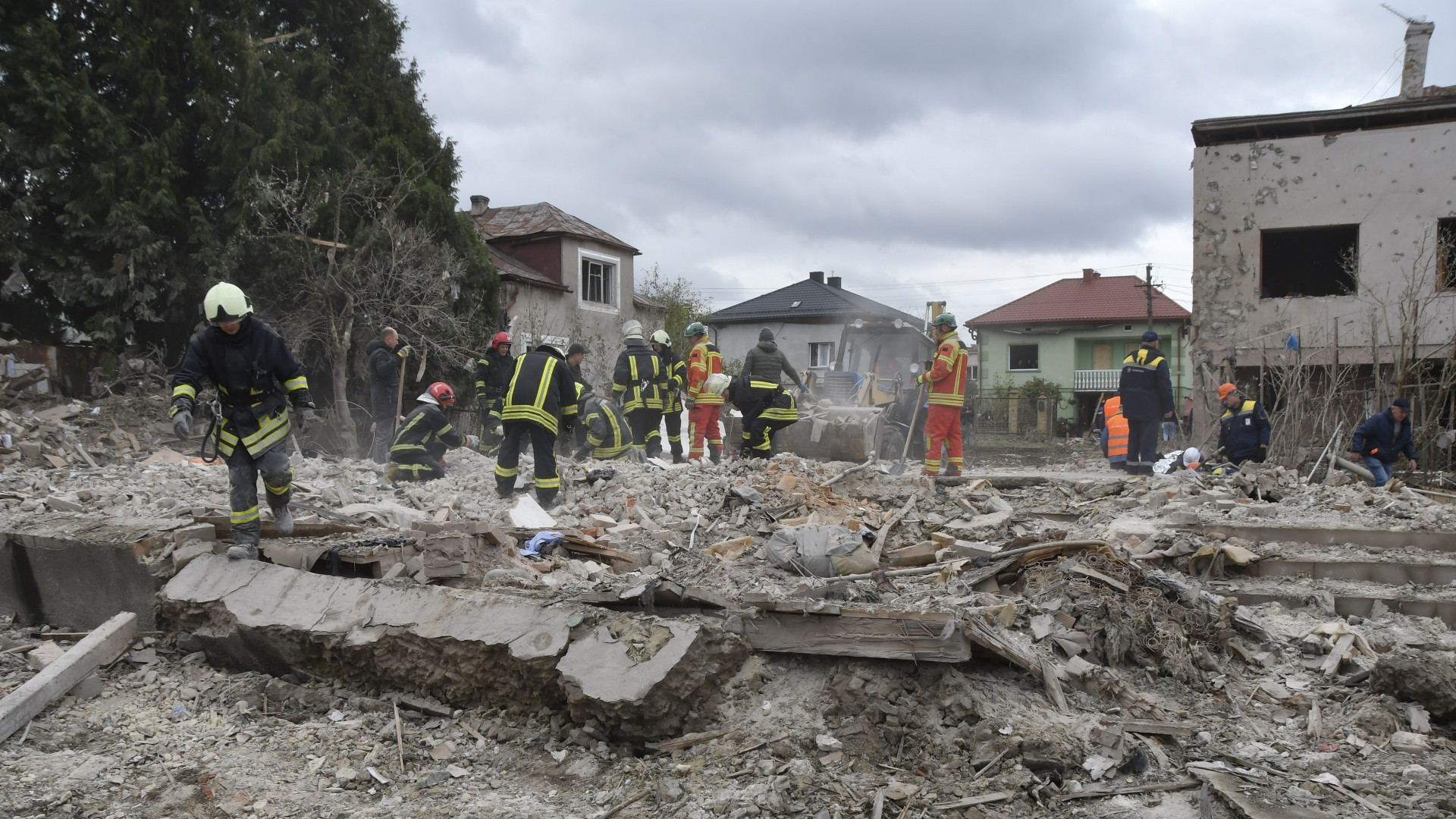 Raid sulla regione di Sumy, almeno tre morti