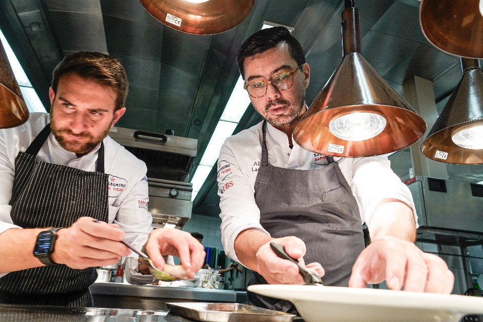 Dalle favelas alle stelle Michelin: «Insegno ai ragazzi che la cucina può cambiare la vita»
