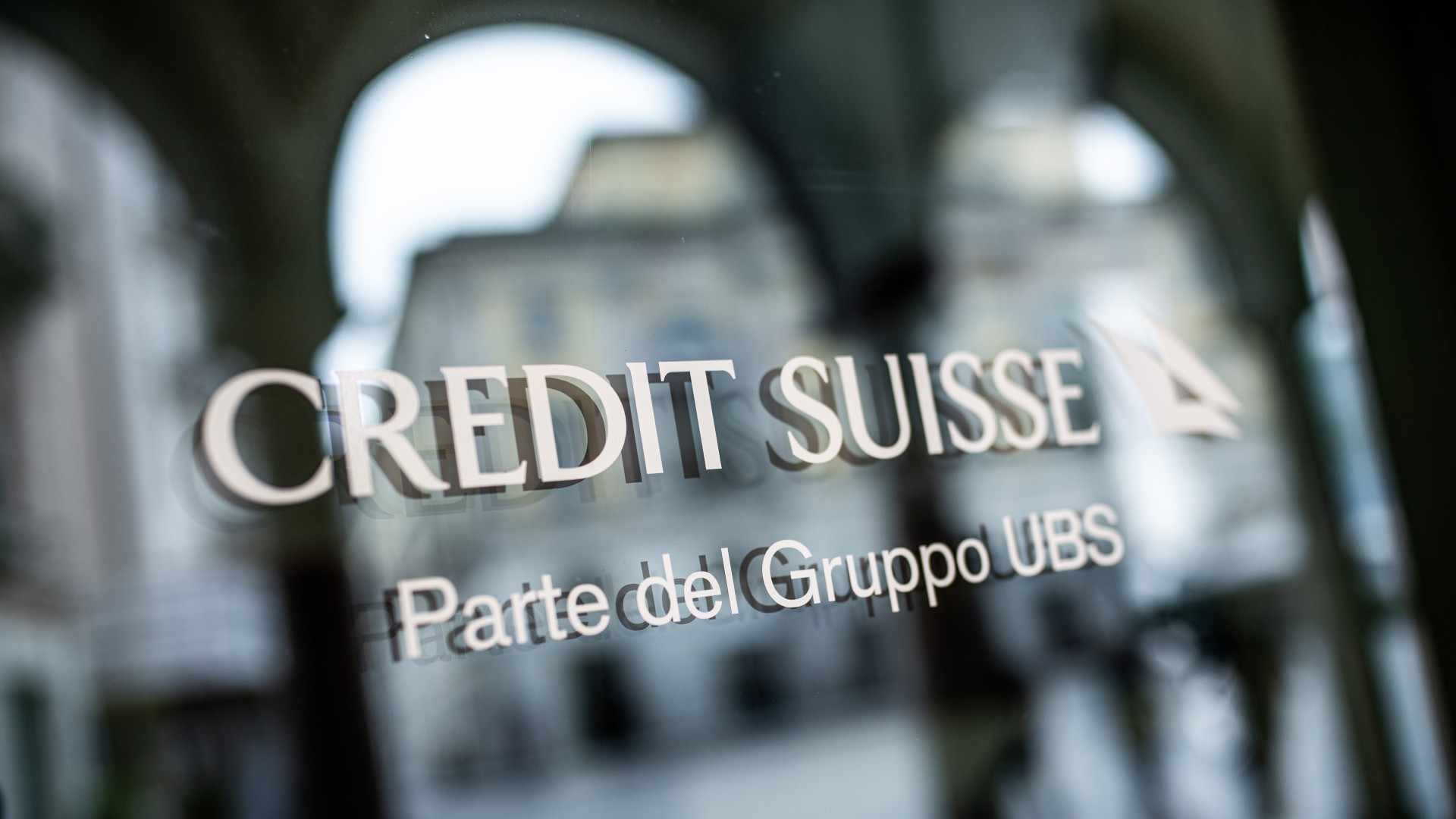Il TAF sospende tutte le procedure relative alle obbligazioni AT1 di Credit Suisse