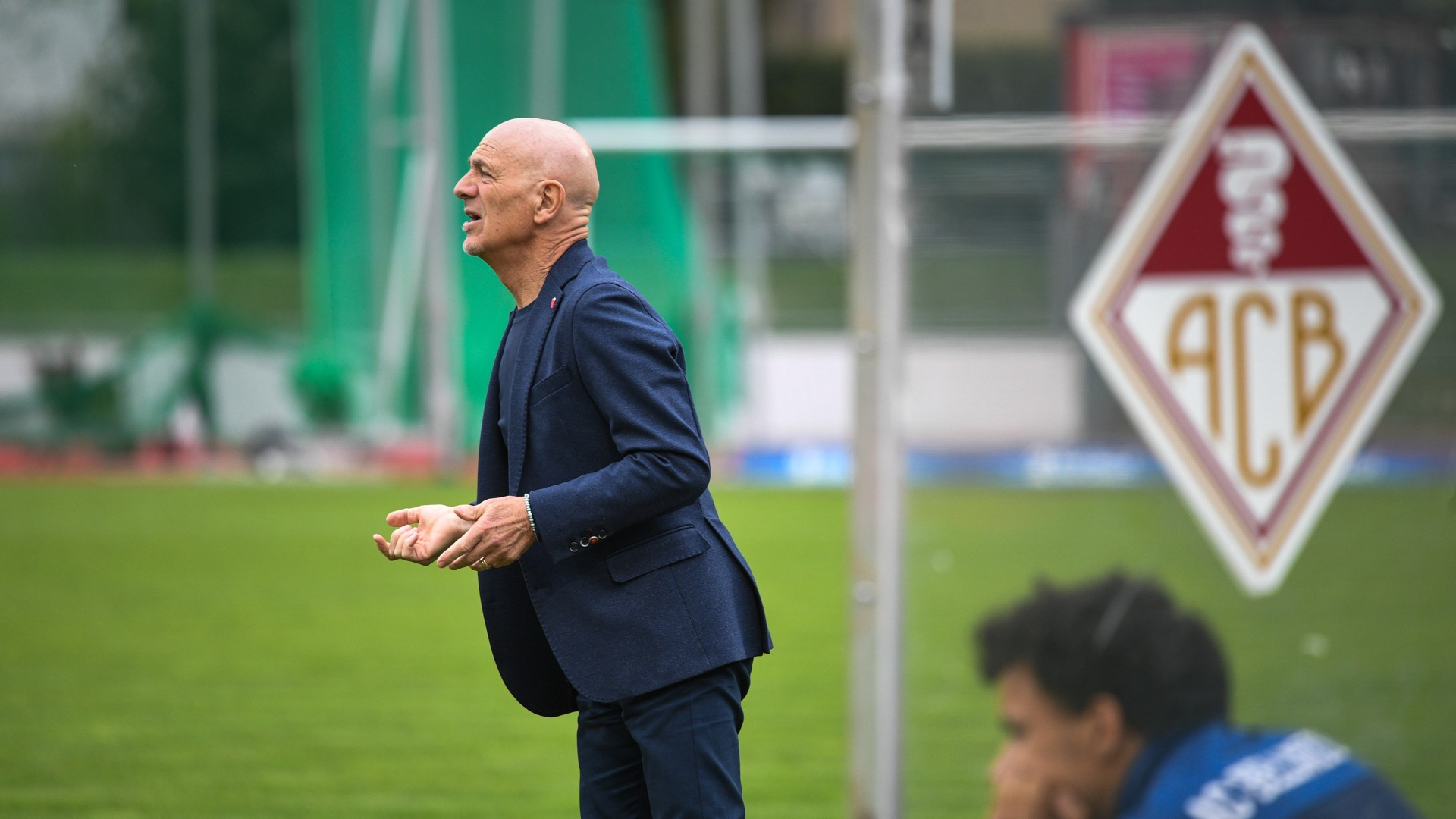 Un altro patentino non valido e allora l'ACB riabbraccia Sannino