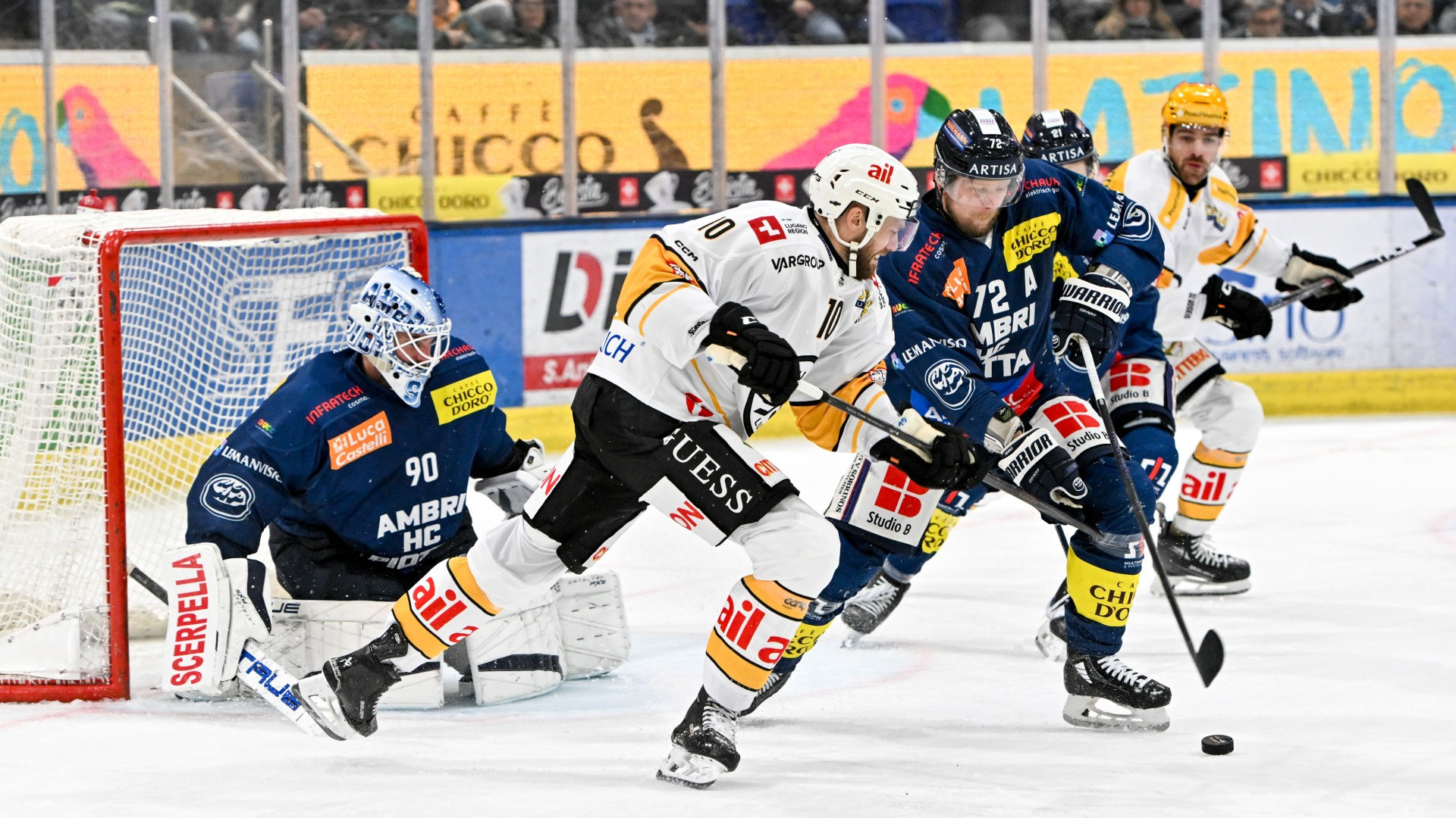 Lugano verso la maturità, Ambrì Piotta in cerca di identità