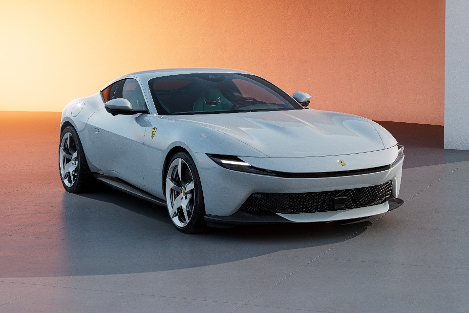 Debutto svizzero (in chiave ticinese) per la nuova Ferrari Amalfi: «Pensata per viaggiare lontano»