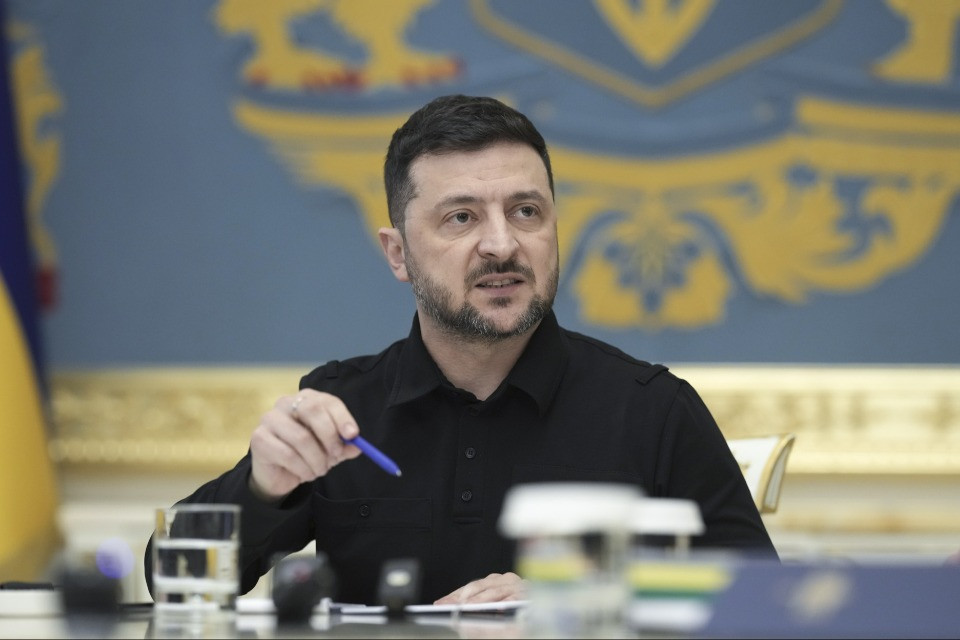 Zelensky: «Non ho paura di Trump a differenza di altri leader occidentali»