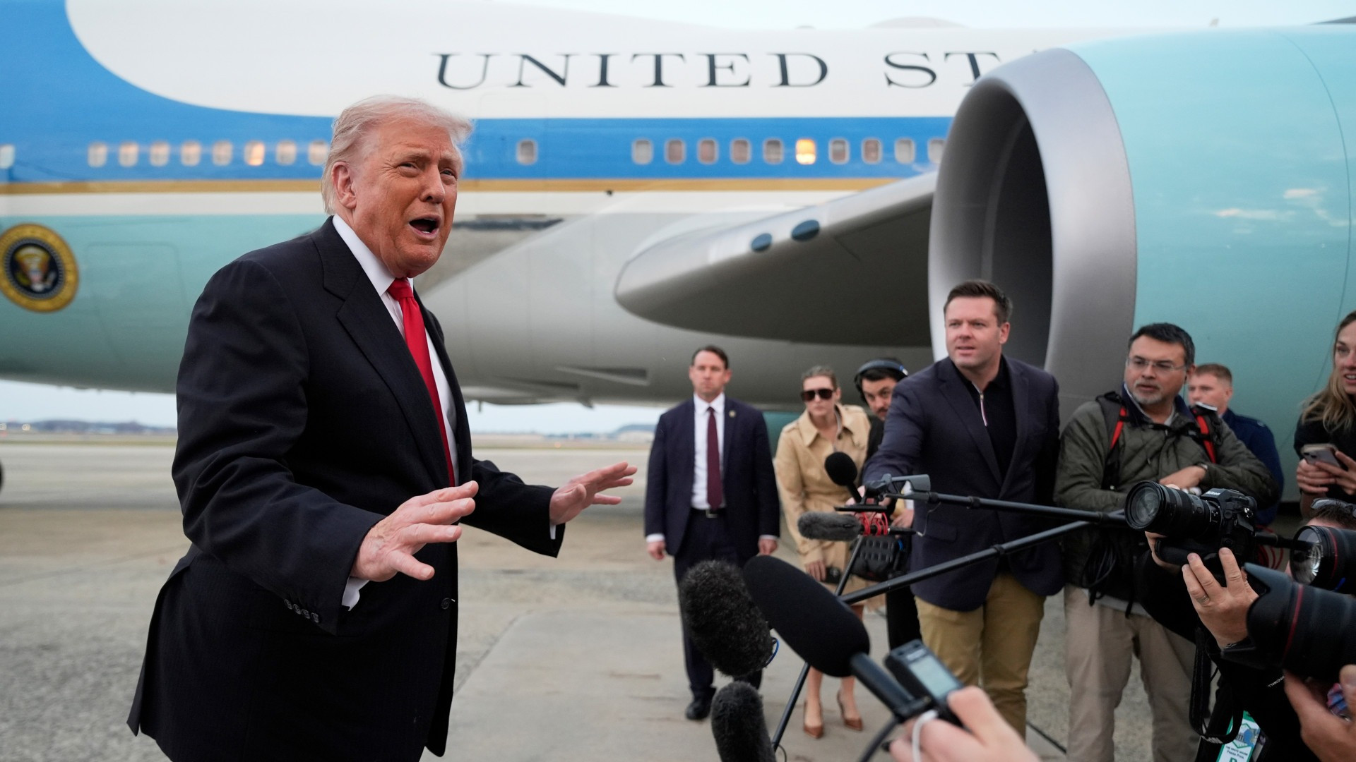 Una voce dà speranza alla Svizzera: «Intesa nelle prossime due settimane»