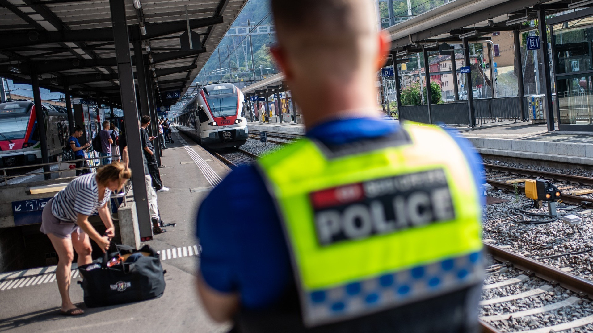 Fermo «muscoloso» e sberle: condanna bis