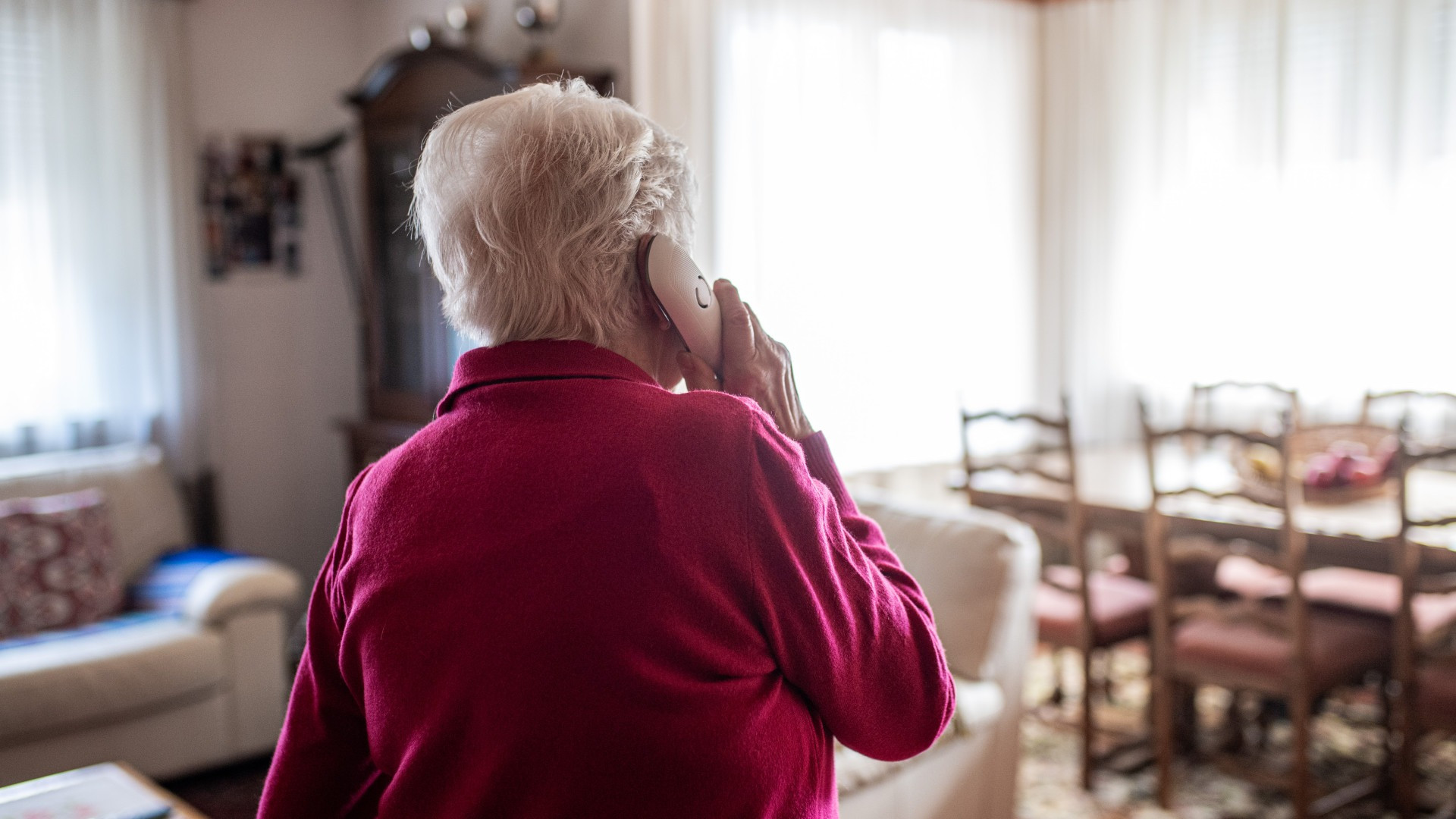 «Chiamate shock» agli anziani a Locarno: in manette due giovanissime