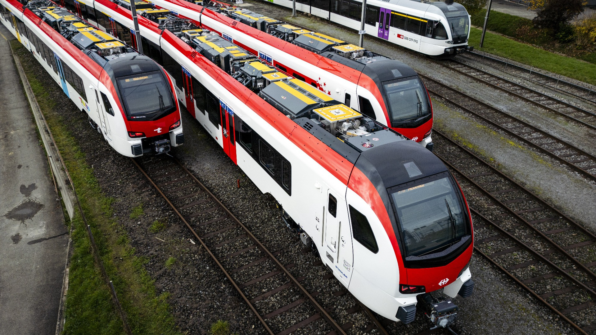 Nuovi treni FFS: «L'appalto a Stadler Rail sarebbe illegale»