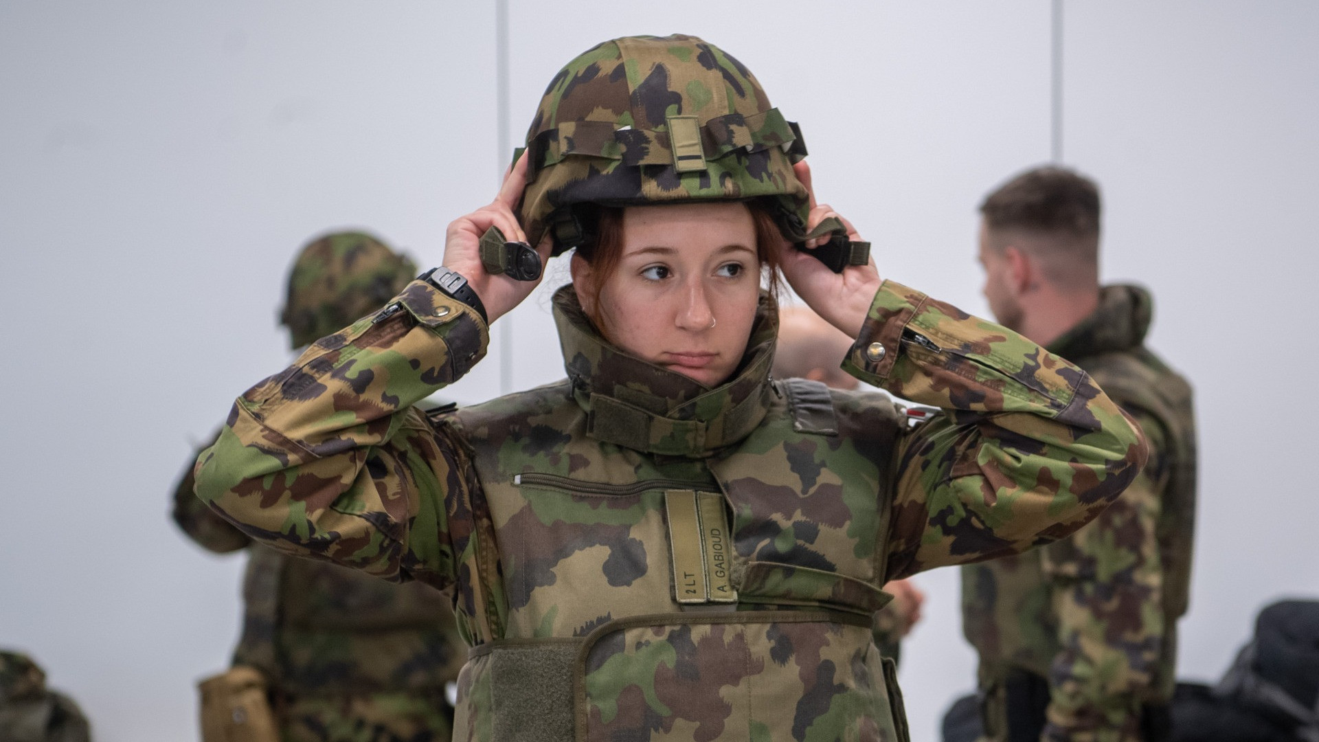 Esercito, dal 2030 tutte le giovani donne dovranno partecipare a una giornata informativa