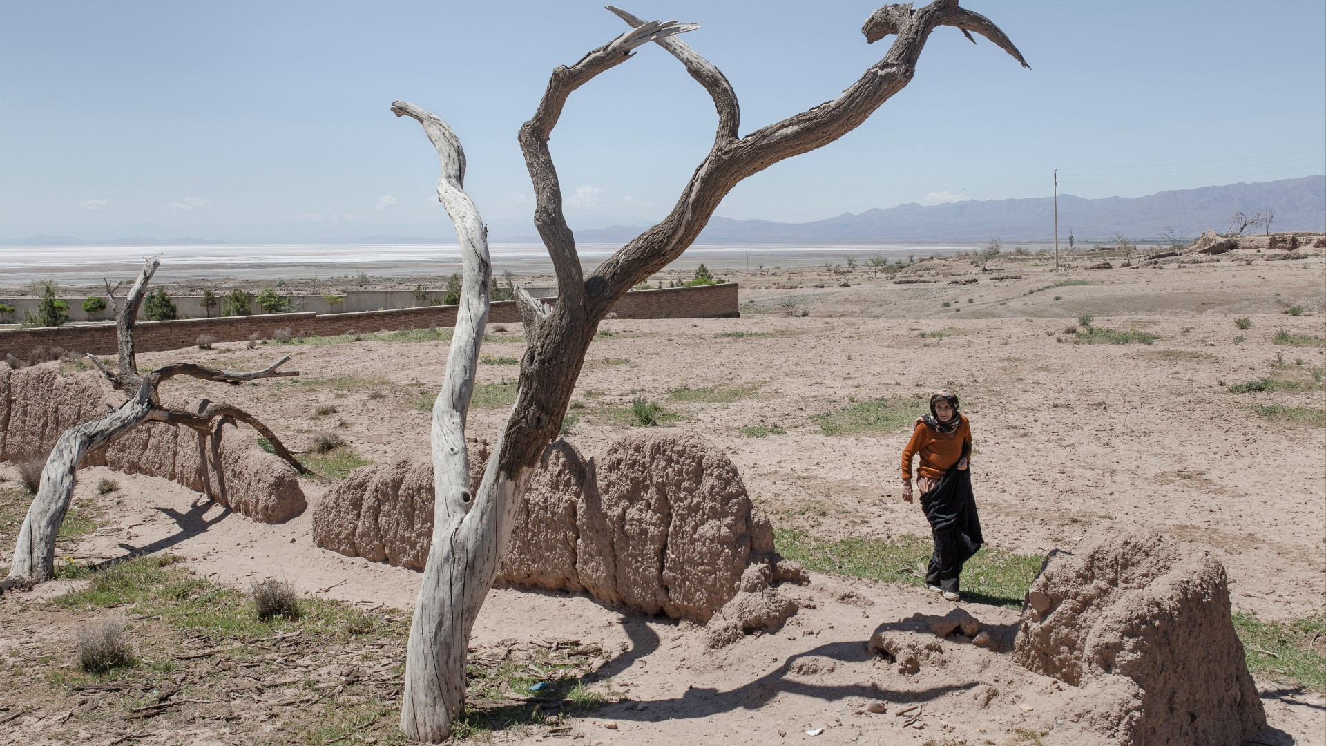 A Teheran non c'è più acqua: «Potremmo dover evacuare tutta la città»