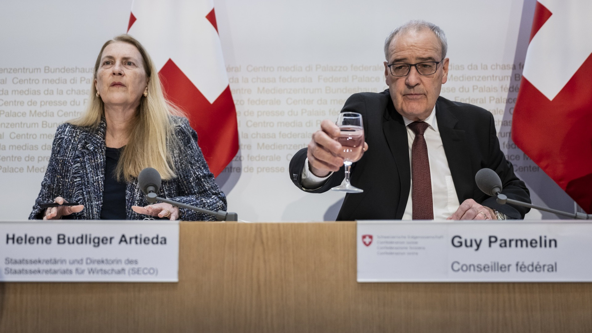 I dazi scendono al 15%, ecco che cosa la Svizzera darà in cambio agli USA