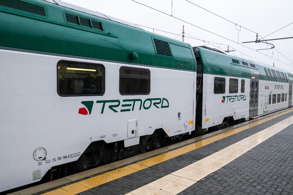 Scioperi: domenica in Lombardia treni regionali a rischio