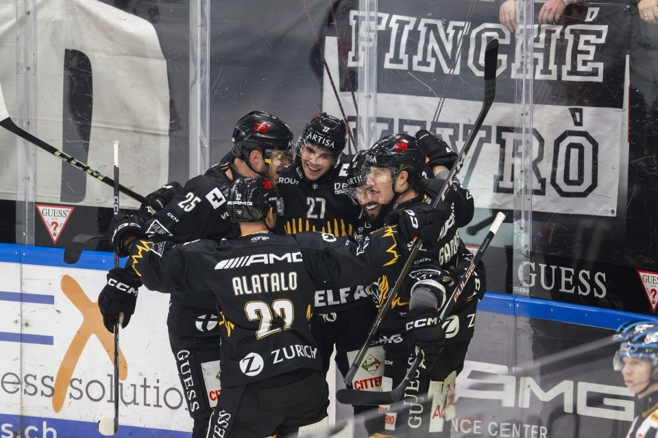 Il doppio virus bianconero