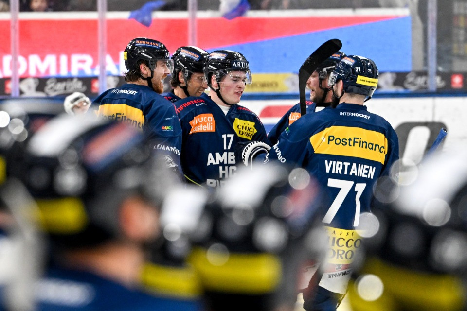 La risalita dell'Ambrì e la calma del capitano: «Guardare la classifica potrebbe distrarci»