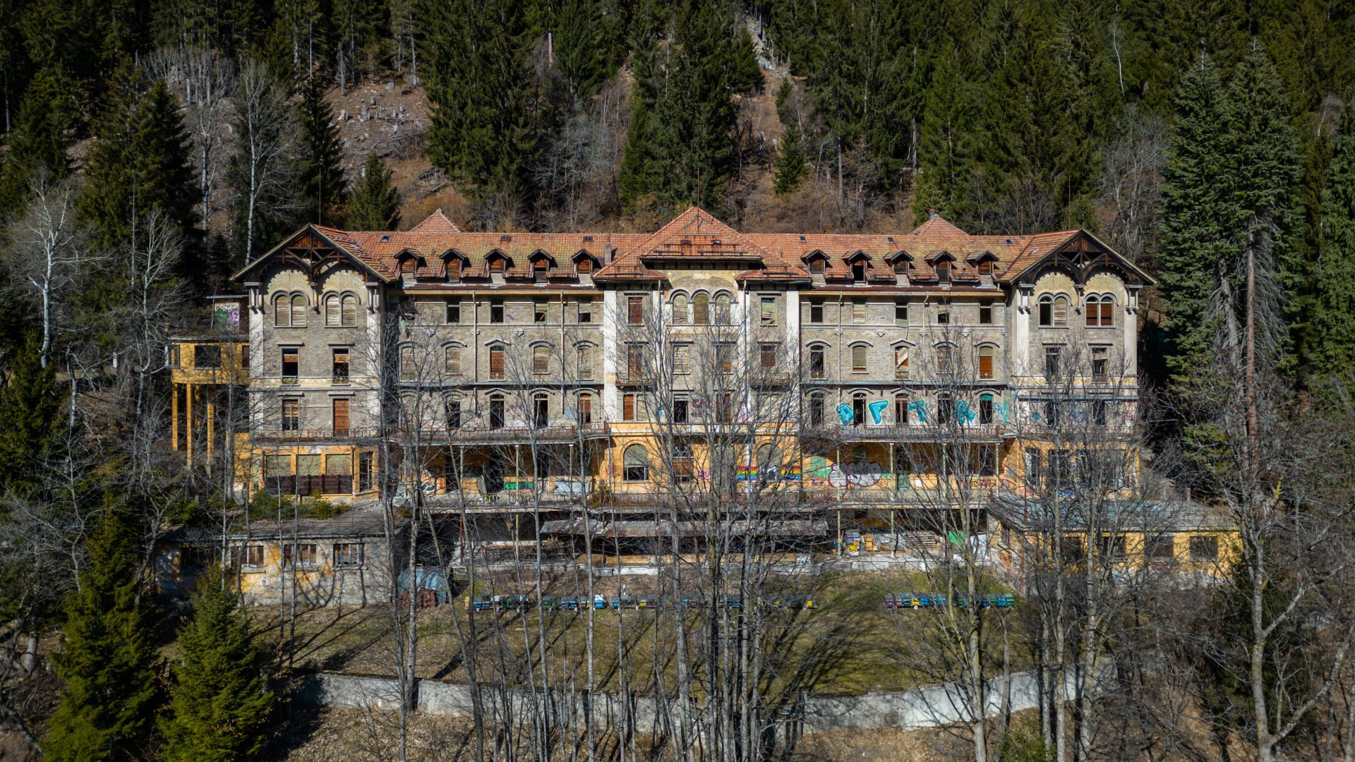 Asta sempre più vicina per l'ex Sanatorio: il valore è di 2,4 milioni