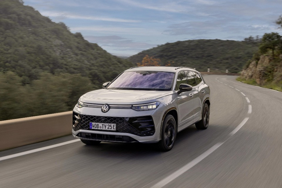 VW Tayron: motorizzazioni per tutti i gusti e spazi generosi