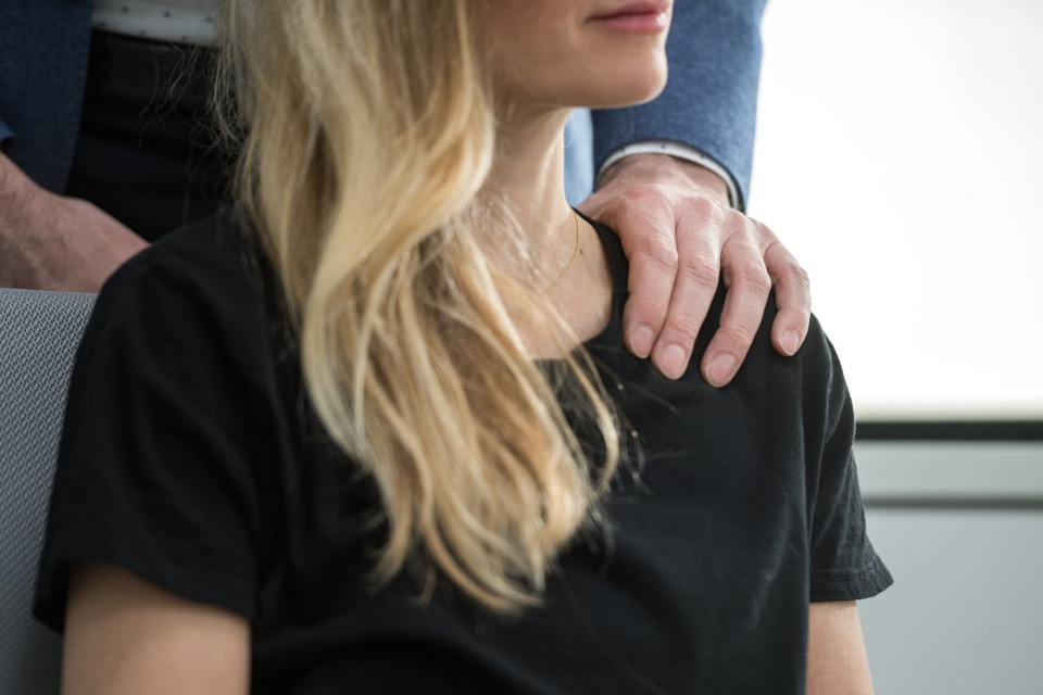 Le aziende devono adottare misure di protezione contro le molestie sessuali