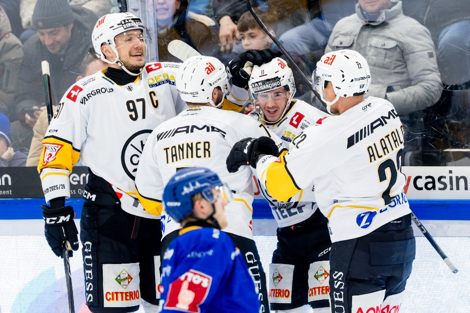 Lugano sente aria di playoff e piazza il colpaccio a Zugo