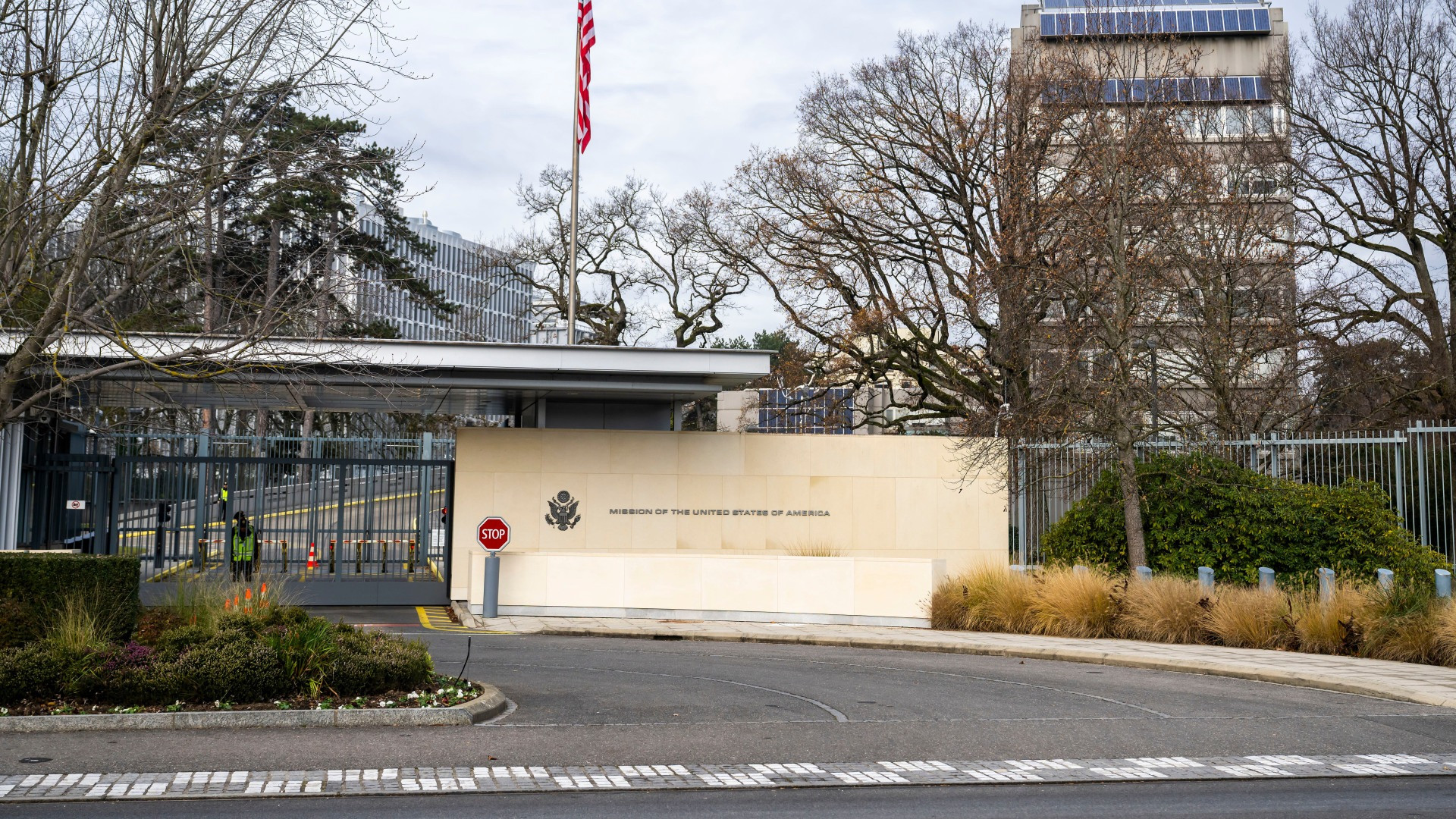 La delegazione di Kiev ha tenuto la prima riunione con i rappresentanti europei a Ginevra