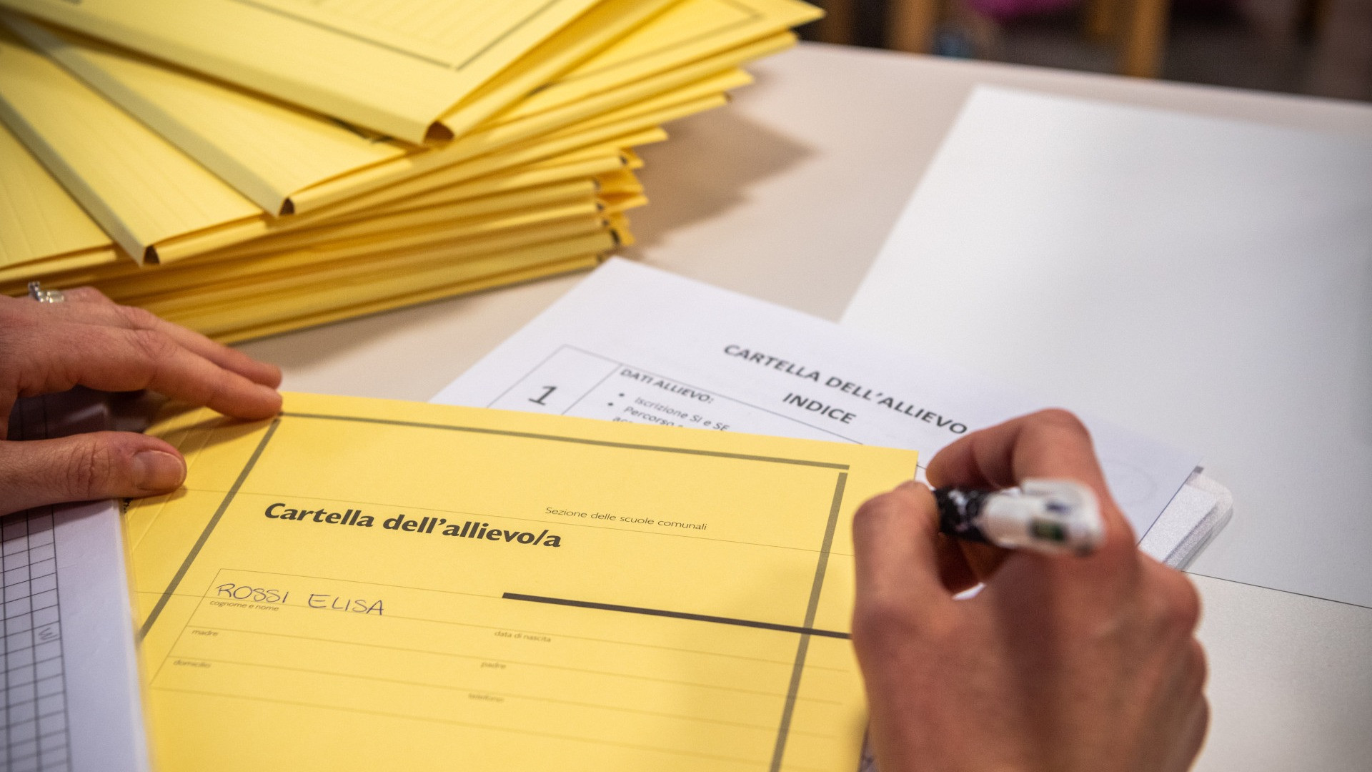 Burocrazia alle stelle: l’economia svizzera chiede interventi immediati