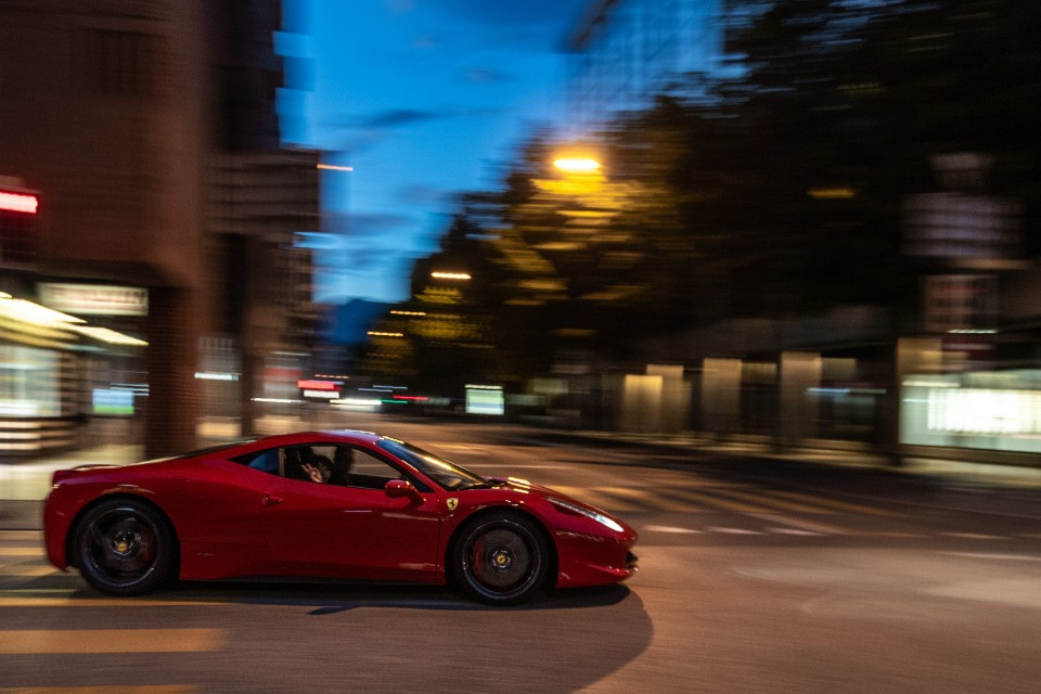 Le tracce momò dell’inchiesta tra leasing, società e supercar