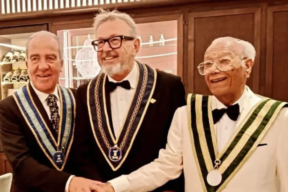 Claudio Recchia alla guida di Amira: lo storico maître del Principe Leopoldo inaugura una nuova era