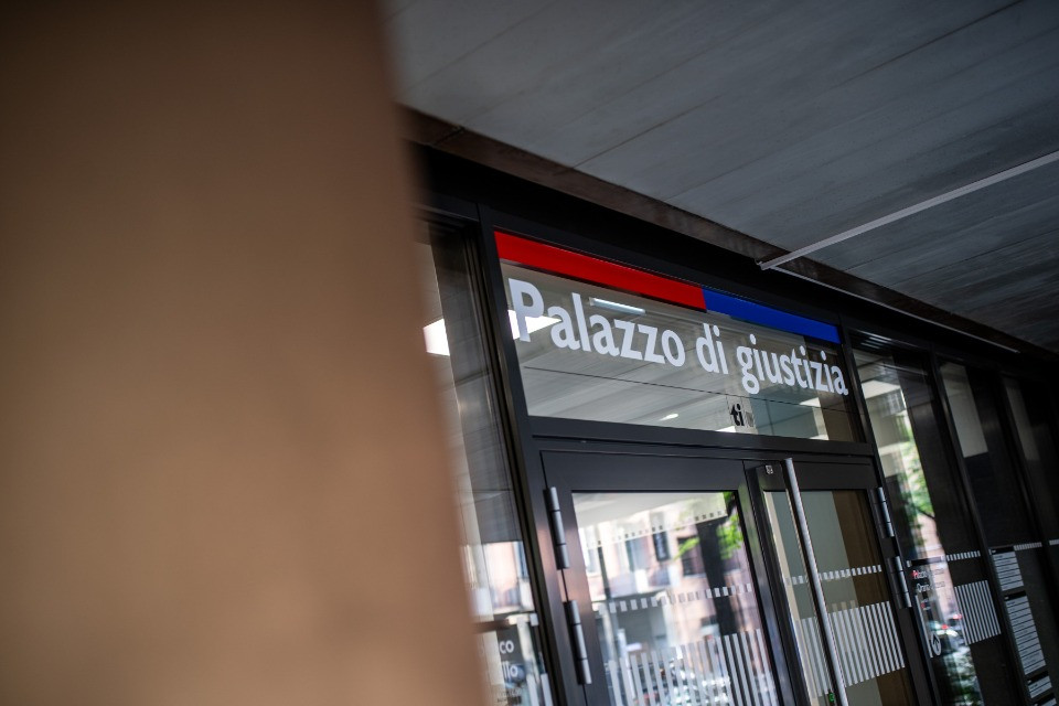 Le accuse contro la madre? «Ipotesi di reato surreali»