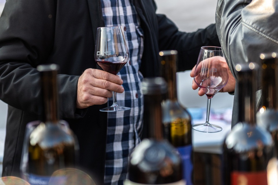 Vino svizzero a 2,19 franchi