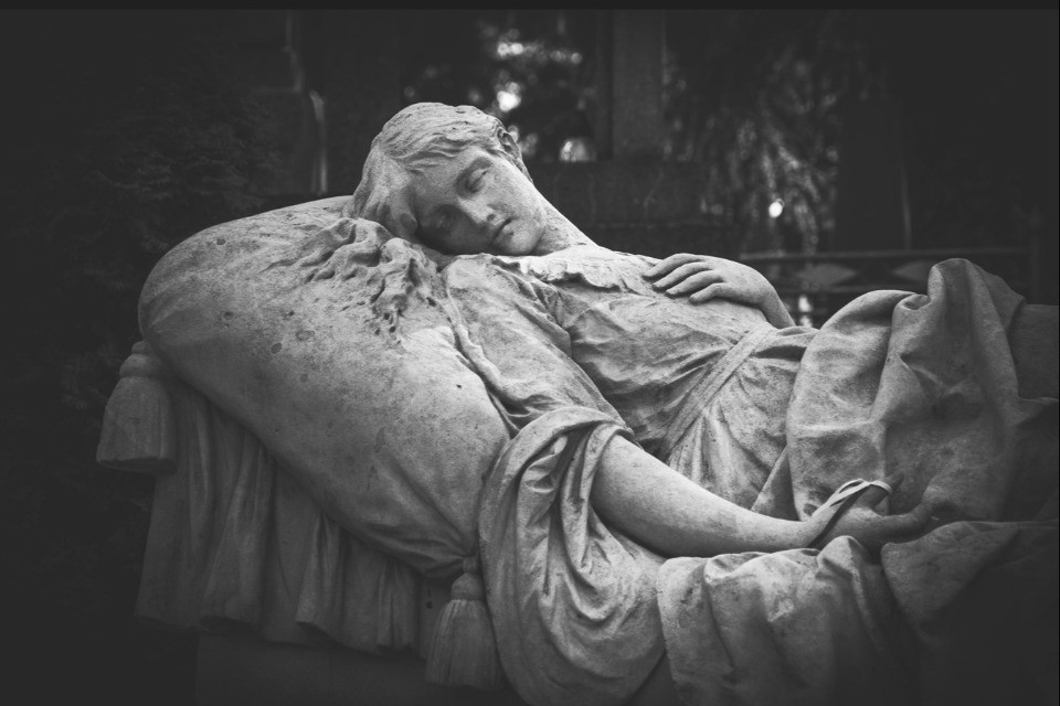 Due tragedie della follia con più morti scuotono la Francia