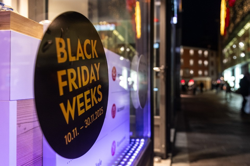 Un venerdì tutt’altro che nero