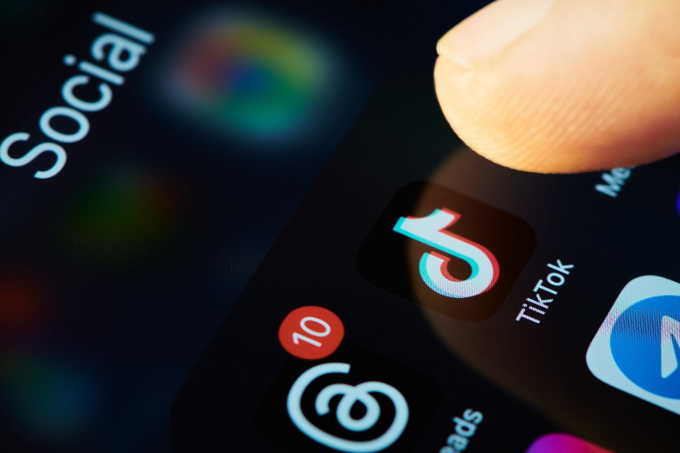 TikTok investe 30 miliardi in un maxi centro dati in Brasile